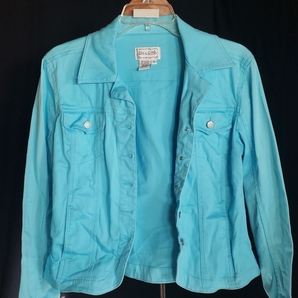 𝅺LIVE A little women's jacket size medium blue